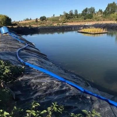 Géomembrane en PEHD pour le revêtement de barrage imperméable à l'eau de 0,5 mm, 1 mm, 1,5 mm et 2 mm