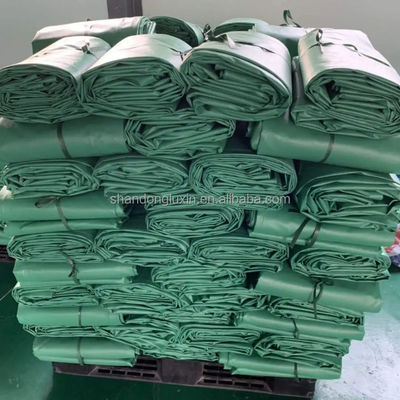 Des feuilles de bâton en PVC imperméable à l'eau parfaites pour les couvertures de camions et de camions