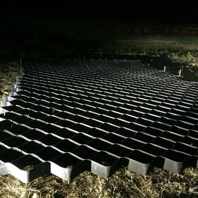 Géocelle en plastique HDPE pour la protection des pentes dans le réseau terrestre des hôtels en noir