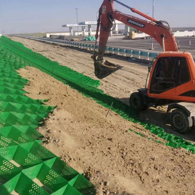 Géocelle en plastique HDPE pour la protection des pentes dans le réseau terrestre des hôtels en noir