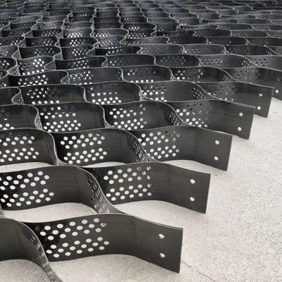 La géocelle HDPE de grille de chemin de terre La solution parfaite pour le renforcement du sol