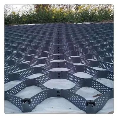 Les géocellulés en HDPE noir sont la solution ultime pour lutter contre l'érosion et stabiliser le sol