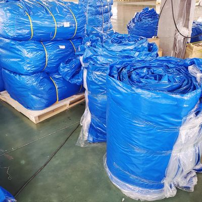 Couverture de toit en PE revêtu de bâton imperméable à l'eau et léger couverture de toit en PE en polyéthylène bleu