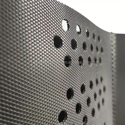 Voie d'accès à la géocelle pour le contrôle de l'érosion 50 mm Distance de soudage et planche de drainage de jardin