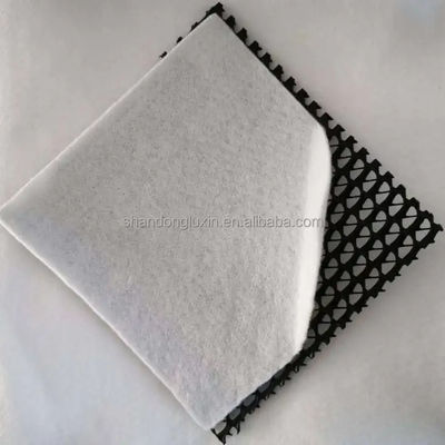 Réseau de drainage composite tridimensionnel avec des options de longueur de 50 m à 100 m ou sur mesure