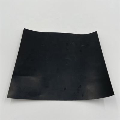 Surface rugueuse HDPE géomembrane étagère d'élevage de poissons 1 mm avec une durée de vie de 10 ans