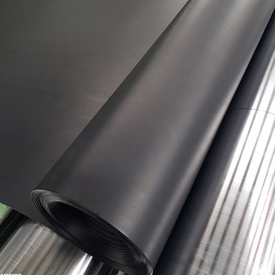 Surface rugueuse HDPE géomembrane étagère d'élevage de poissons 1 mm avec une durée de vie de 10 ans