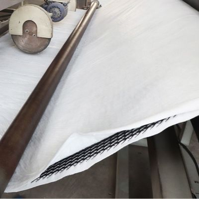 Geonet de drainage composite géotextile adhésif de 5 mm pour améliorer les performances de drainage