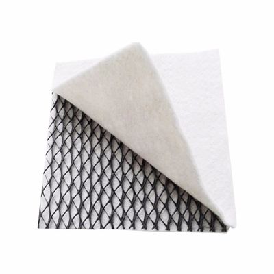 Geonet composite de drainage avec géotextile au milieu Épaisseur 8 mm Noir Blanc Largeur 4 m