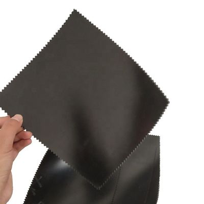 L'évier à géomembrane industriel en PEHD est recouvert d'un revêtement d'épaisseur de 0,2 mm à 3 mm pour la gestion de l'eau.