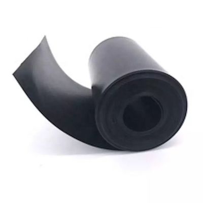 L'étagère de la ferme de poissons est recouverte d'une membrane géomembrane en HDPE longueur 50-200m Noir Blanc Bleu Vert personnalisé