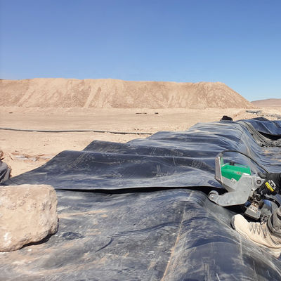 Géomembrane HDPE lisse pour étang Liner Fish Farm Fabriquée à 100% de matériau vierge
