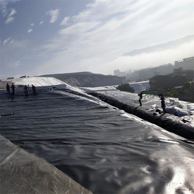 Géomembrane brillante Géomembranes linéaires pour l'évaporation du sel en Argentine Largeur 1m-8m
