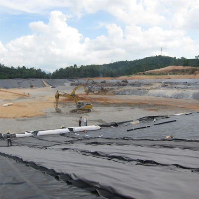 1.0mm Géomembrane 2mm Hdpe Géomembrane 20 Mil Liner d'étang pour les géomembranes 1m-8m largeur