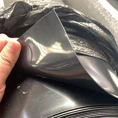 ASTM GRI-GM13 Standard Noir Blanc Bleu Vert HDPE pour étang de poisson pour l'imperméabilisation