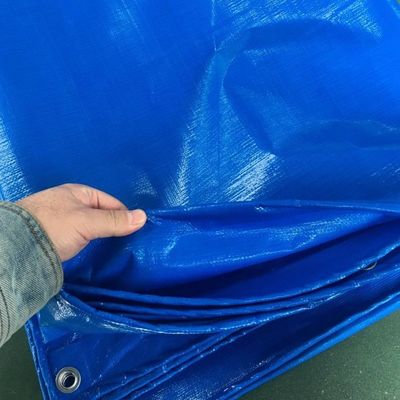 Tissus pour camions certifiés GRS CE essentiels pour les toits extérieurs dans la construction