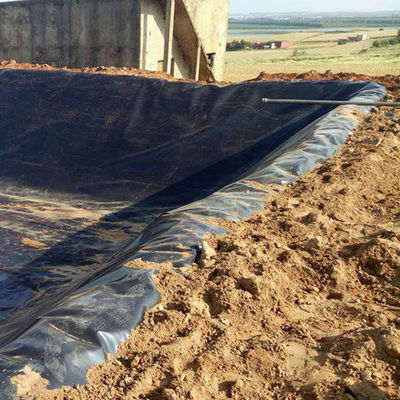 1.5 mm Géomembrane HDPE de décharge en polyéthylène pour projets industriels