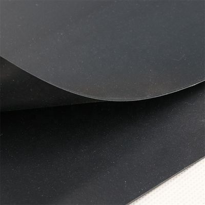 Géomembranes pour les décharges et les revêtements d'étangs 0,5 mm 1,0 mm 1,5 mm revêtements HDPE à prix abordable