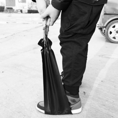 Géomembranes noires Bouclier imperméable et résistant aux larmes pour les étangs de poissons