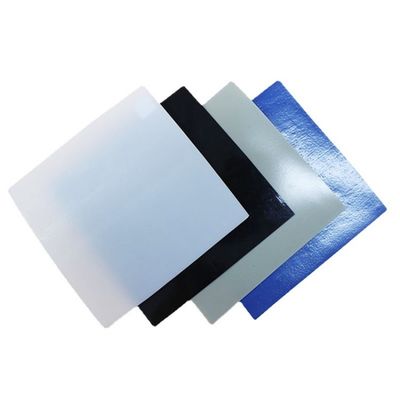 Géomembrane de 1 mm et 2 mm pour les étangs de poissons et les sites d'enfouissement Double surface lisse Longueur 50-200m