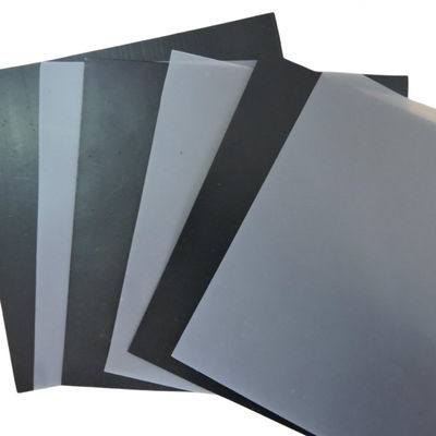 Geomembrane HDPE 0,5 mm 1 mm 2 mm 2,5 mm pour le revêtement d'étang de poisson 1-6 m Largeur Matériau imperméable à l'eau
