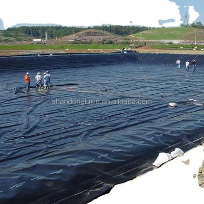 Géomembrane lisse Géomembrane rugueuse Géomembrane composite Géomembrane 1 mm 2 mm pour les étangs extérieurs