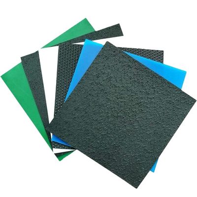 L'étagère géomembrane noire de 2 mm d'épaisseur pour une perforation supérieure et une résistance au vieillissement