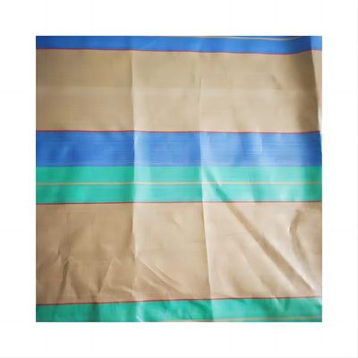 Tissu de bâche tissé en polyéthylène avec des propriétés résistantes au soleil et à l'eau