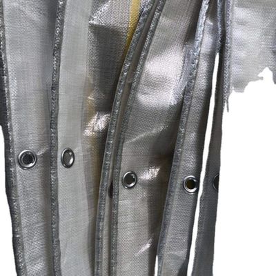 Tardesse de surface élevée Tela à rayures PE en gris jaune pour préfabriqué imperméable à la pluie