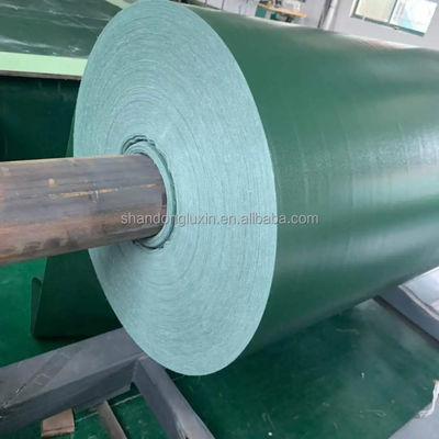 Rouleau de bâches revêtues de PVC en forme de carreaux avec une durabilité durable en stock