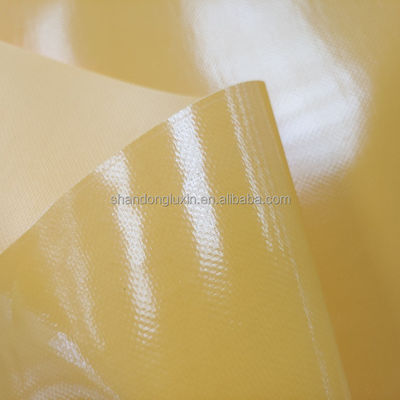 Largeur maximale de 2 m Tarpaulin en PVC jaune Idéal pour bloquer la lumière du soleil et prévenir l'humidité