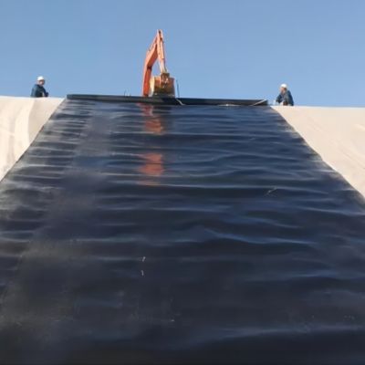 Résistant à l'eau, géomembrane en HDPE noir, étang de poisson imperméable pour le commerce direct
