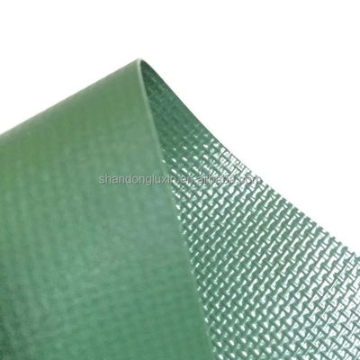 Directement auprès des fabricants Tissu tissé de bâche en PVC vert pour résister à l'humidité et au soleil
