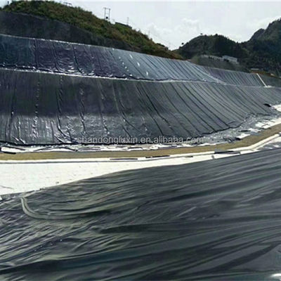 L'étagère de poisson en HDPE à géomembrane lisse moderne pour les décharges 1 mm à 2 mm Longueur 50-200m