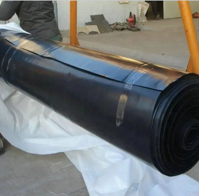 2 mm de géomembrane HDPE pour les étangs de poissons lisses pour l'eau anti-filtrage dans les sites d'enfouissement
