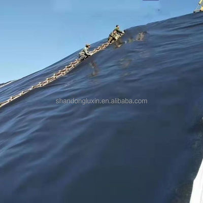 2 mm de géomembrane HDPE pour les étangs de poissons lisses pour l'eau anti-filtrage dans les sites d'enfouissement