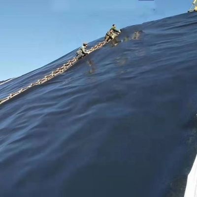 30 mil 60 mil 1 mm HDPE Géomembranes noires et brillantes pour les réservoirs d'eau
