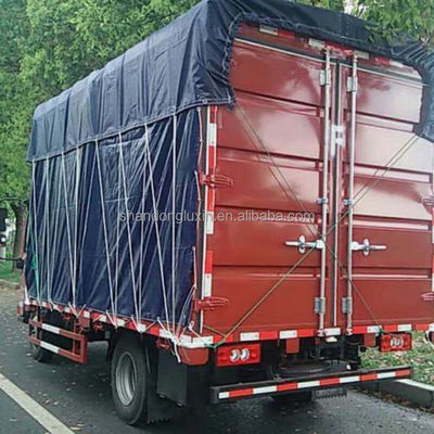 Tissu de bâche imperméable à l'eau de poids moyen pour abri extérieur contre la pluie Propriétés anti-UV